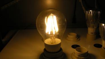 LED Fadenbirne E 27 4Watt, warm weiss,klar,Dimmbar 3484