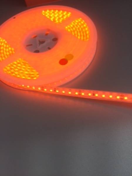 Led-Streifen 9,6W/M, 24Volt, Orange, IP65, 2047