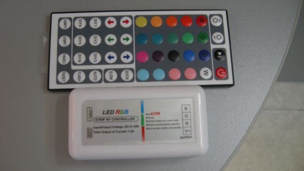 Funk RGB Controller mit Fernbedienung, 2782